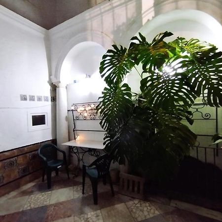 Piso En El Casco Antiguo Con Patio Privado Lejlighed Sevilla Eksteriør billede